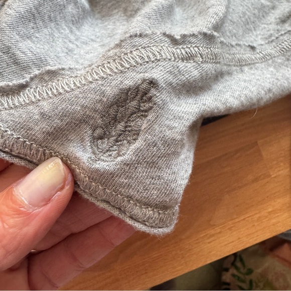 Cropped shirt bundle size L/xl black brown gray 3 shirts - Picture 13 of 13